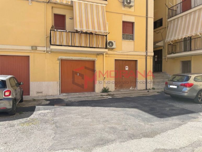 Vendita_Garage_Teocrito/Sangiovanni