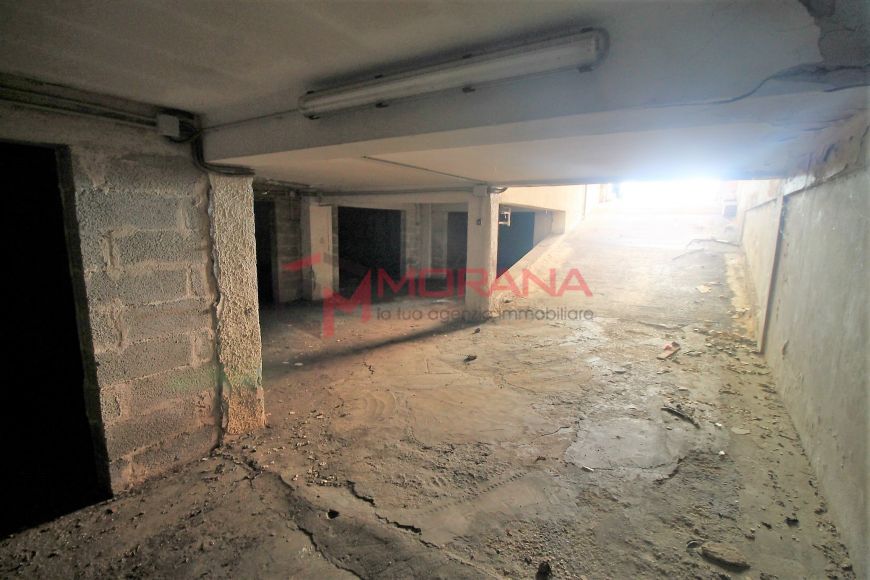Vendita_Garage_Tisia