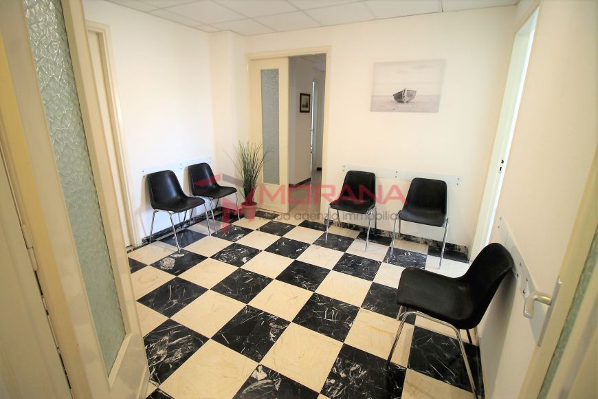 Rif: AF80332 | Siracusa Zecchino - Appartamento uso ufficio